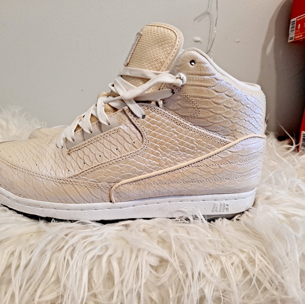 Nike Air Python Size 8men - Picture 4 of 10